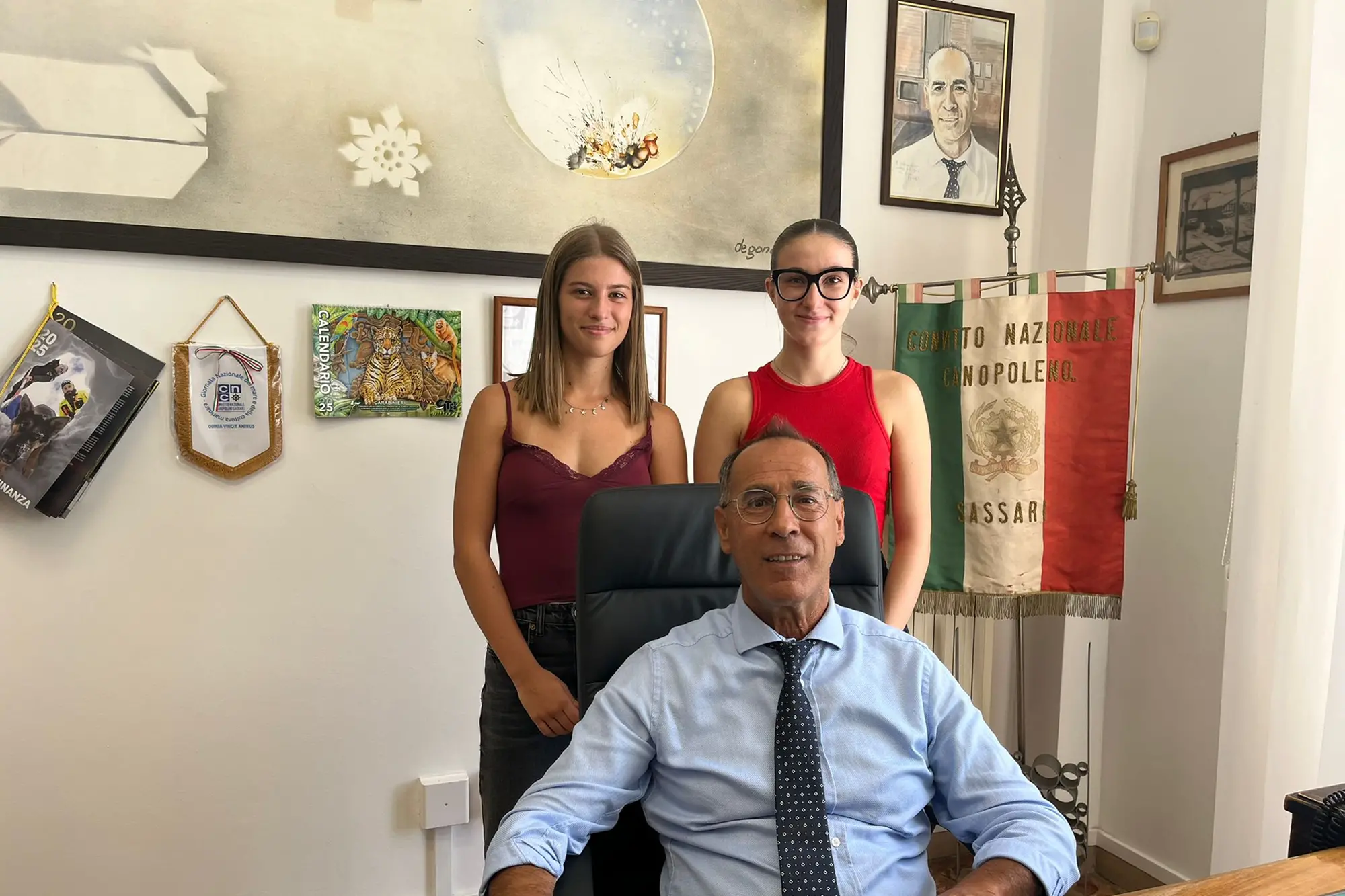 Il rettore Stefano Manca con carolina Giua e Laura Pinna