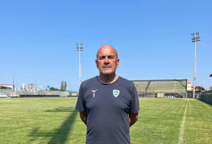 Eccellenza, Sandro Acciaro si dimette dalla guida tecnica dell'Ilvamaddalena per motivi di salute