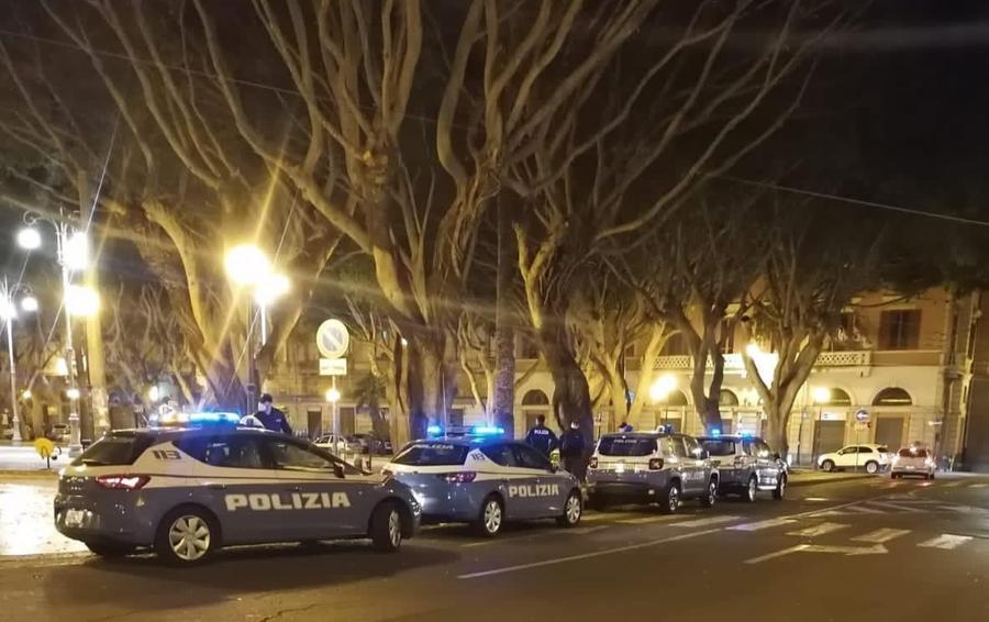 Il centrodestra rilancia il divieto di bivacco