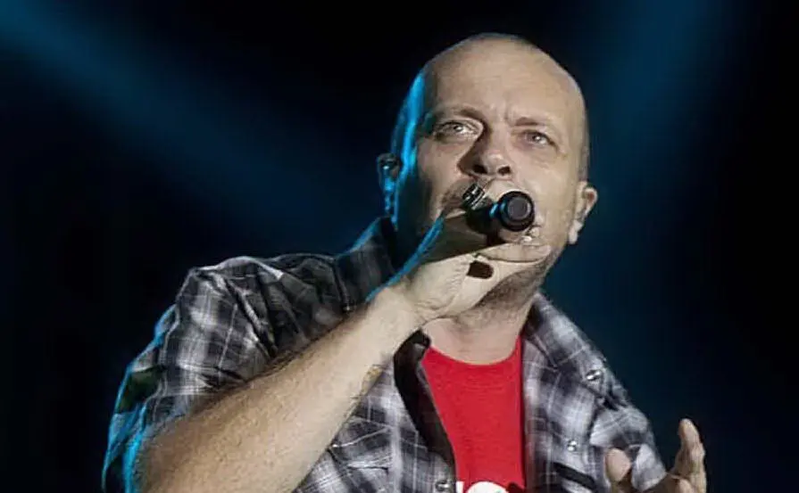 #AccadeOggi: il 14 novembre del 1967 nasce a Pavia il cantante Max Pezzali
