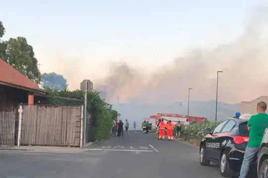 L'incendio a Maracalagonis (L'Unione Sarda - Andrea Serreli)