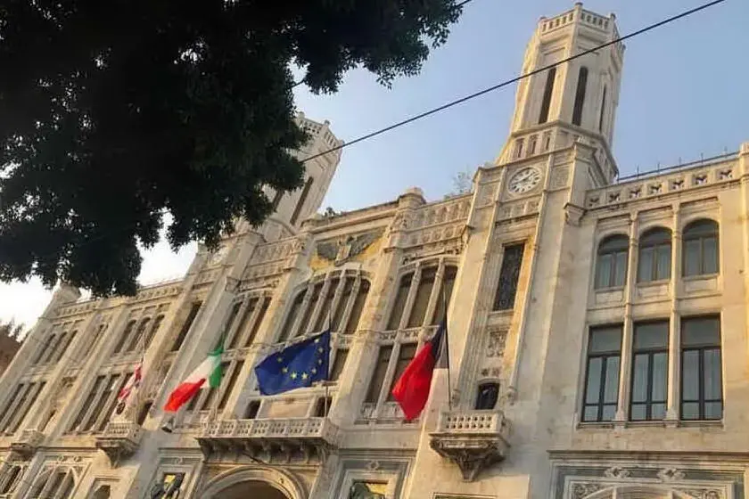 Palazzo Bacaredda (foto L'Unione Sarda)