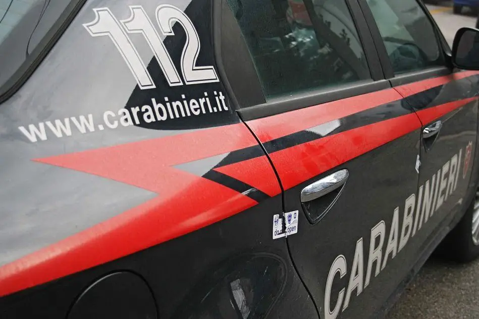 Un arresto dei carabinieri a Triei
