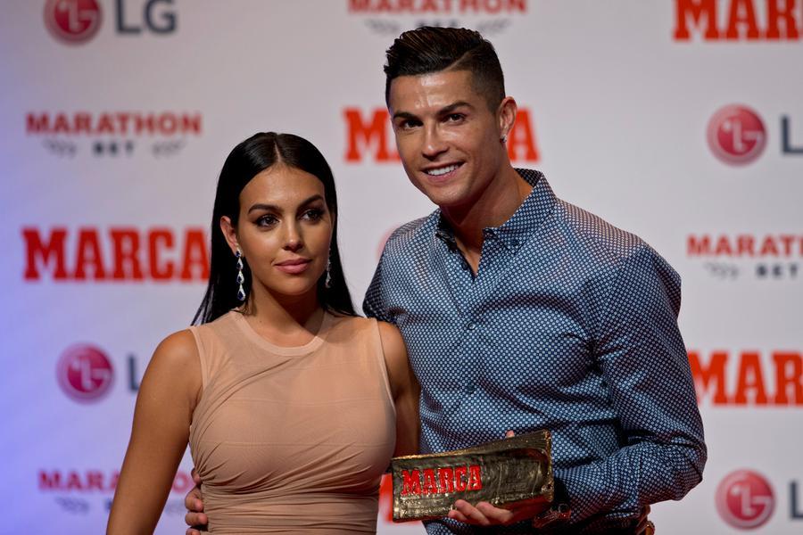 Cristiano Ronaldo e Georgina (Ansa)