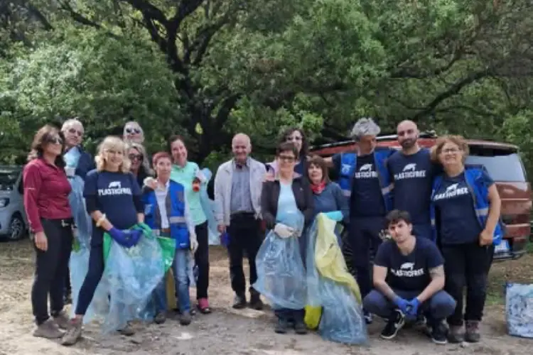 Plastic Free a Muros