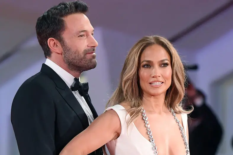 US actor Ben Affleck (L) and US actress and singer Jennifer Lopez (R) arrive for the premiere of 'The Last Duel' during the 78th annual Venice International Film Festival, Venice, Italy, 10 September 2021. The movie is presented out of competition at the festival running from 01 to 11 September. ANSA/ETTORE FERRARI