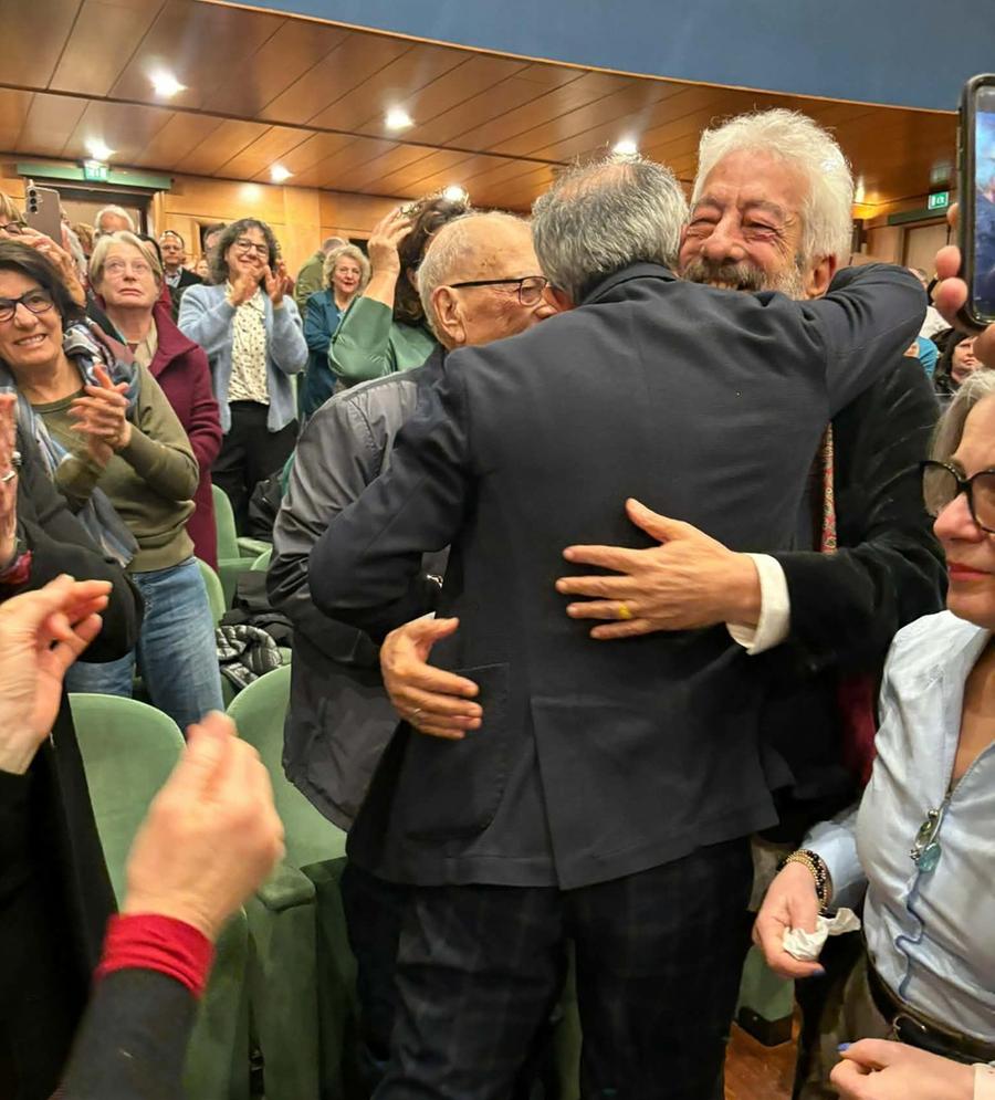 A Cagliari è festa per “Su Maistu” Luigi Lai, il suonatore di sogni
