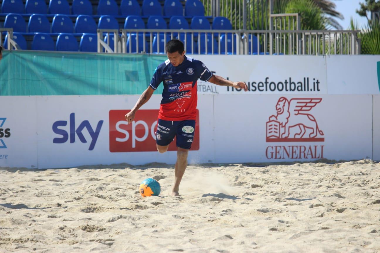 Amado Rolón, autore di una doppietta nella sconfitta del Cagliari Beach Soccer (foto Elena Accardi - Cagliari BS)