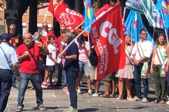 Sanità: il Sulcis in marcia a Cagliari