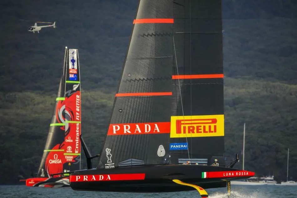 Una regata (Archivio L'Unione Sarda)