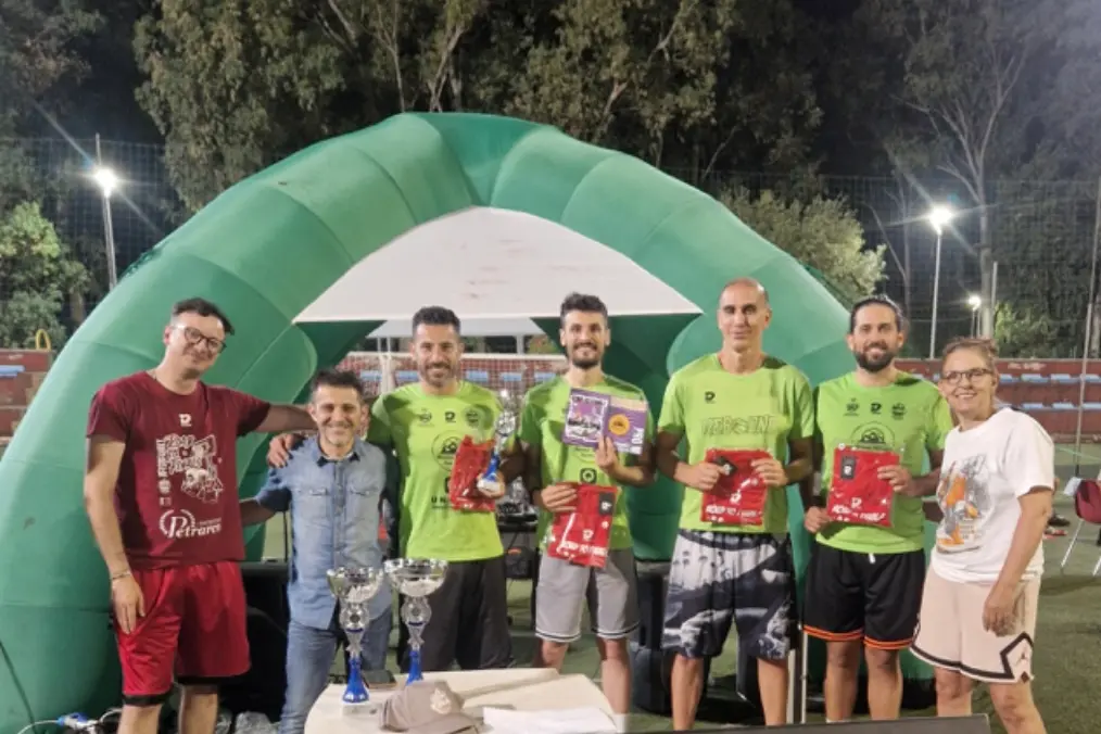 La formazione vincitrice del Domus Street Festival (foto concessa)