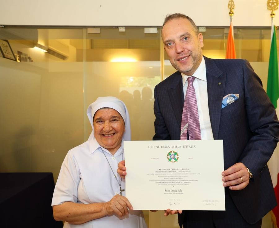 Onorificenza di Mattarella a suor Lucia Pala