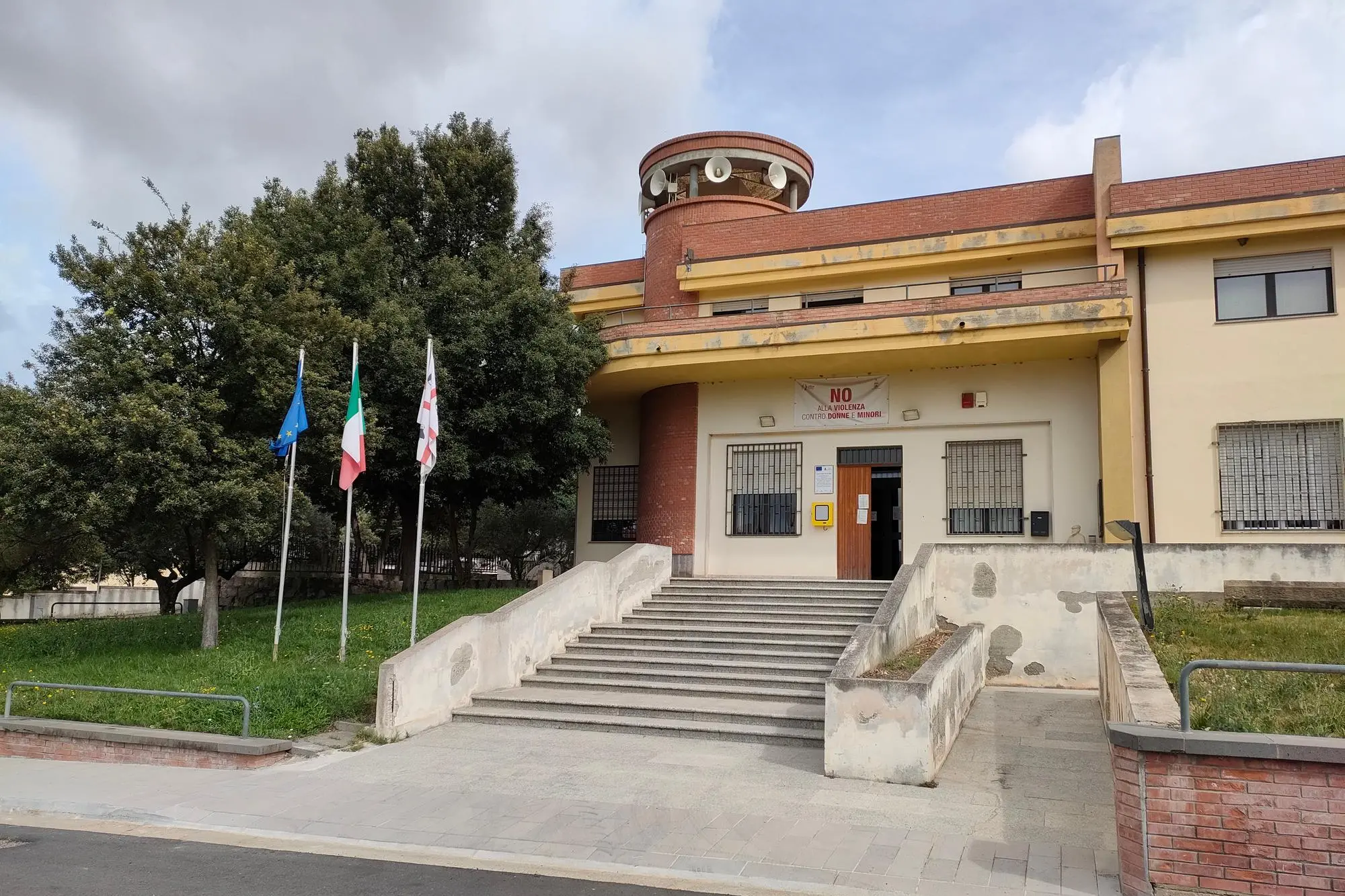 Il Comune di Gonnoscodina (foto di Giacomo Pala)