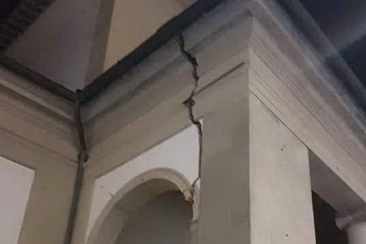 La Pieve di San Silvestro danneggiata a Barberino del Mugello (foto Facebook Vab Colline Medicee)
