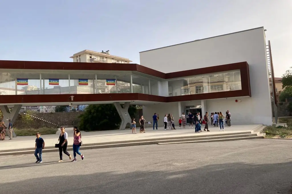 La scuola (foto Ledda)