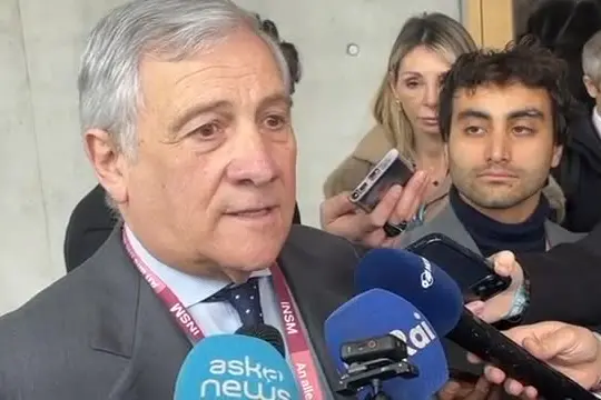 Tajani: identità di vedute con Merz su Europa e difesa