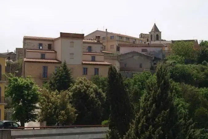 Isili (Wikipedia)