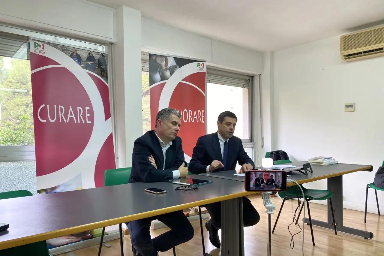 I parlamentari del Pd Silvio Lai e Marco Meloni