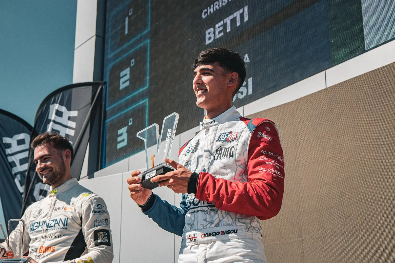 Giorgio Basoli sul podio di Vallelunga (foto concessa)