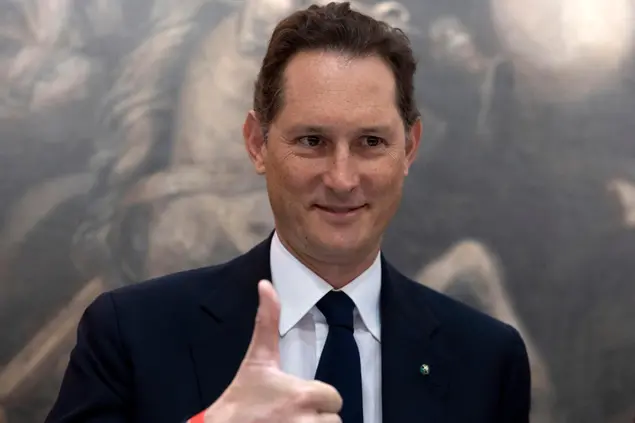 Il presidente di Stellantis John Elkann (Ansa)
