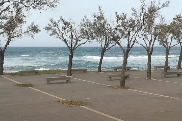 La piazza Eroi dell'Onda dove verrà posizionata la ruota (foto Pala)