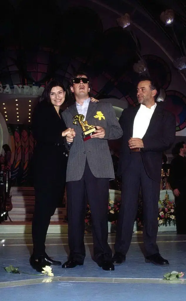 Al Festival di Sanremo con Laura Pausini e Aleandro Baldi (foto Wikipedia)