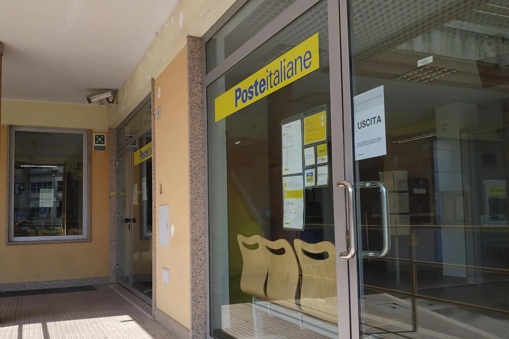 Un ufficio postale di Oristano (Foto concessa)