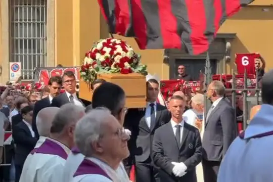 Milano saluta Baresi, il capitano "di tutti" rimasto anche in Serie B