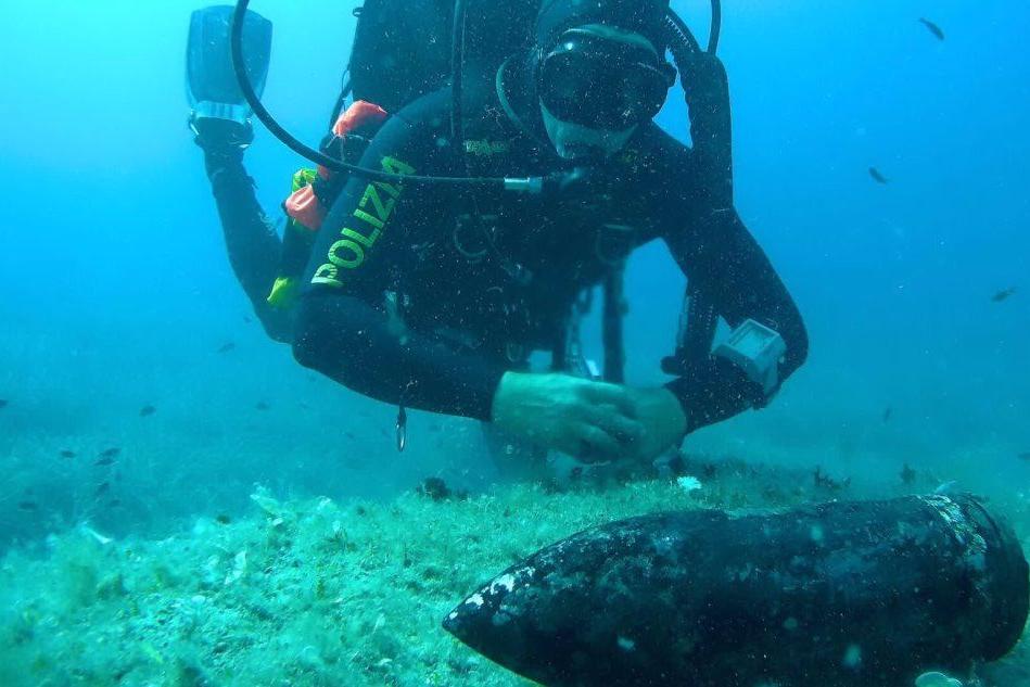 Trovati due ordigni bellici nelle acque dell'isola di Tavolara
