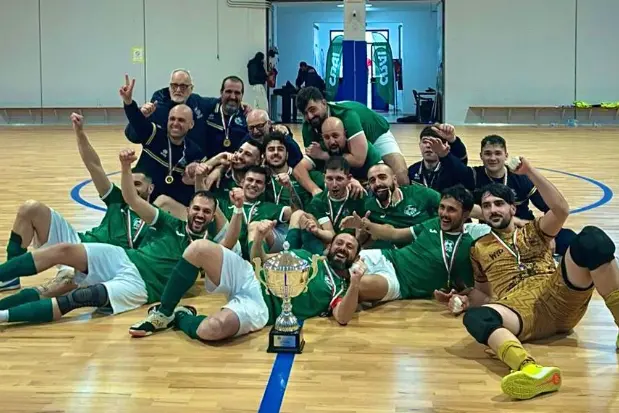 La squadra Happy Fc Porto Torres (foto concessa)