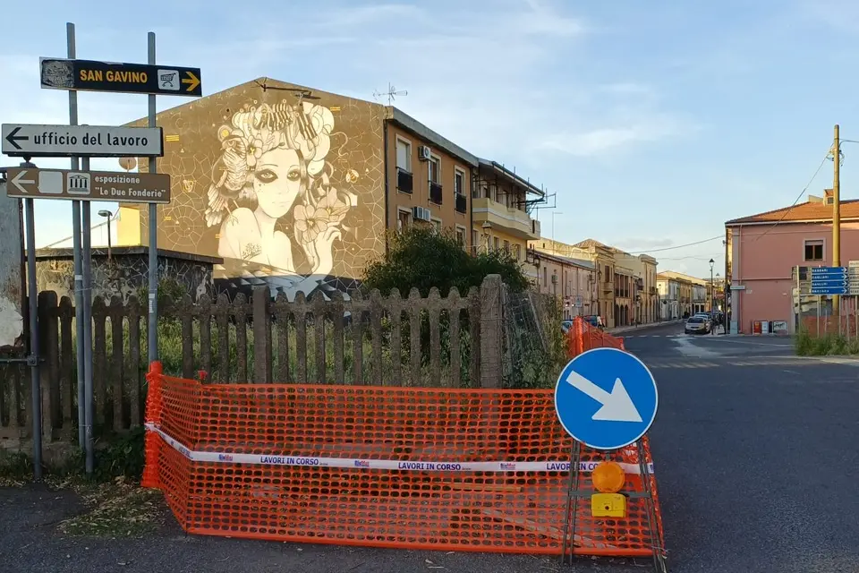 L'attraversamento dell'ex passaggio a livello della vecchia stazione