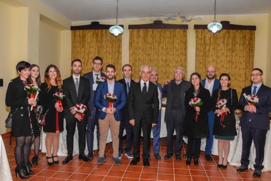 A Oristano giurano 19 neo medici e due specialisti festeggiano i 50 anni di carriera