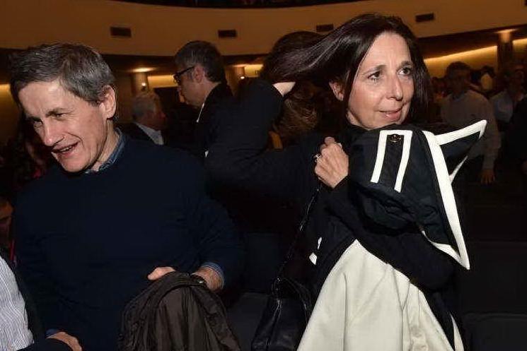 Alemanno e Isabella Rauti separati in casa: lui con Salvini, lei con Meloni