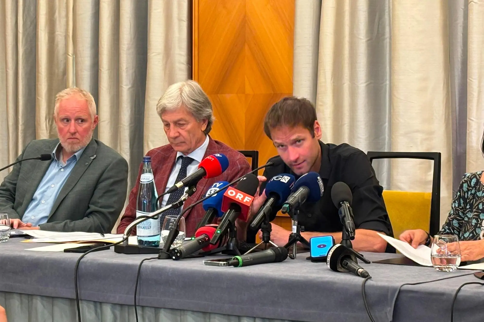 Alex Schwazer in conferenza stampa a Bolzano (Ansa - Arianna Burato)