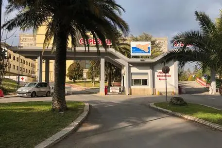 L'ospedale Sant'Elia di Caltanissetta (Ansa)
