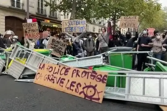 Francia, la mobilitazione continua, tensioni anche a Science Po