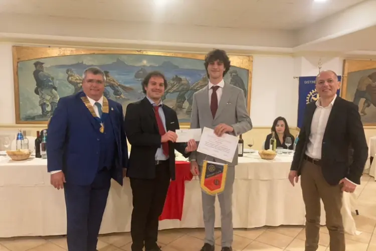 La consegna del Premio Parodi a Francesco Aversa (foto Pala)