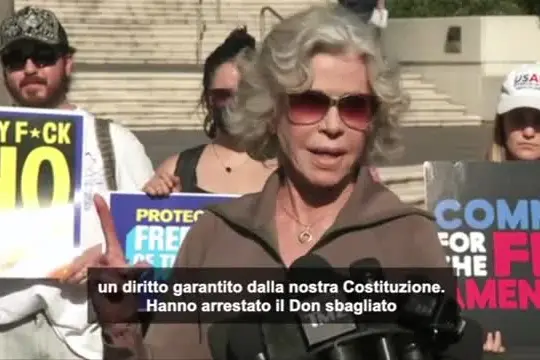 Jane Fonda difende Don Lemon: hanno arrestato il Don sbagliato