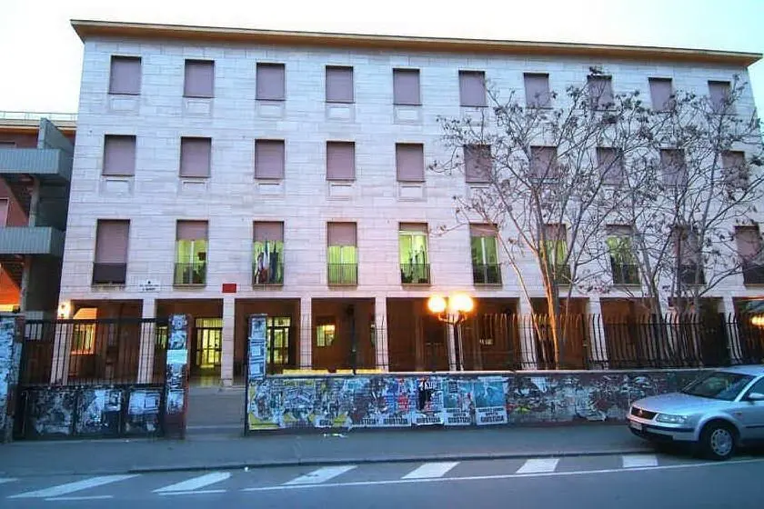 Il liceo Pacinotti di Cagliari (archivio L'Unione Sarda)