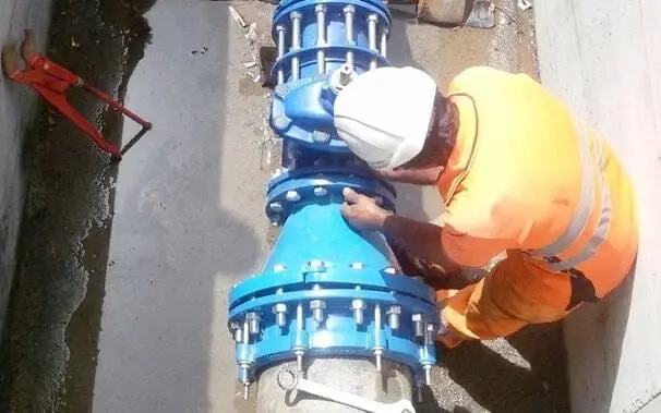 Burcei, riparata la perdita sulla condotta: torna l'acqua in tutto il paese