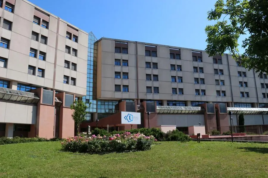 L'ospedale di Ancona (foto da google)
