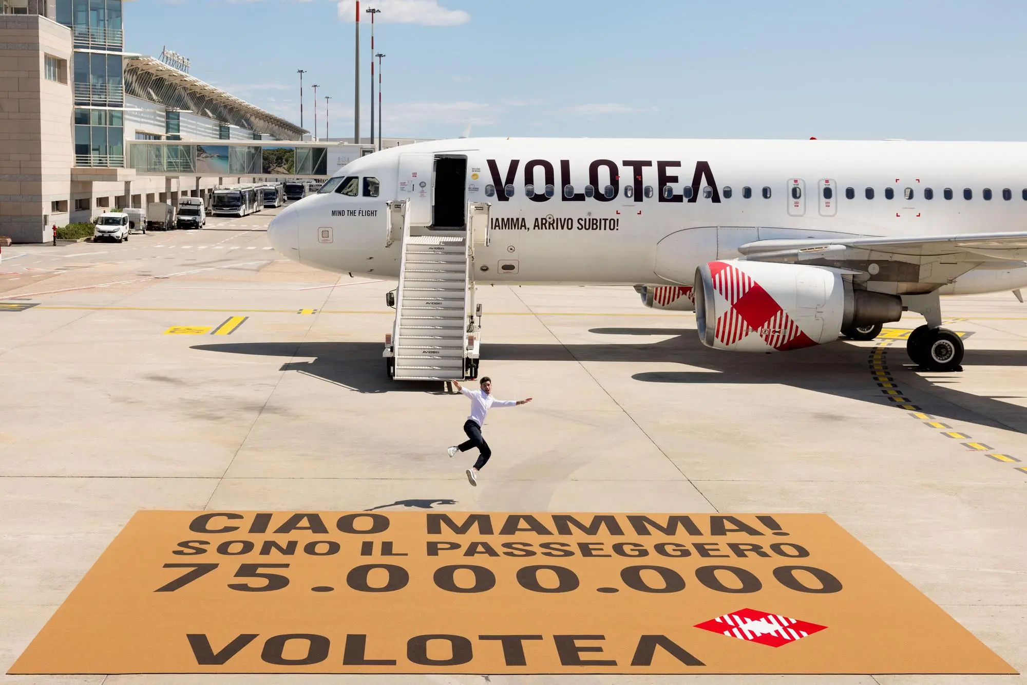 Lo zerbino da Guinness dei Primati a Olbia (foto Volotea)