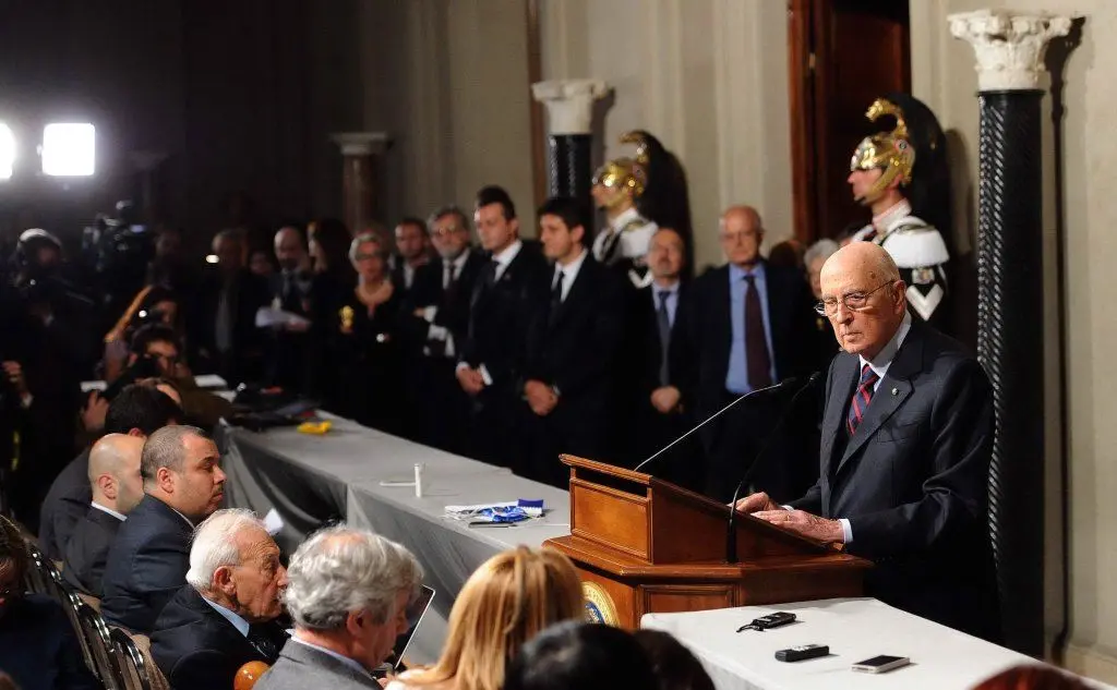 Il Presidente Giorgio Napolitano dà l'annuncio della nomina di Mario Monti a premier