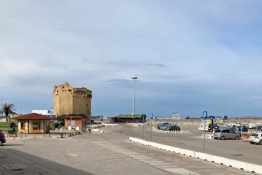il porto civico di Porto Torres