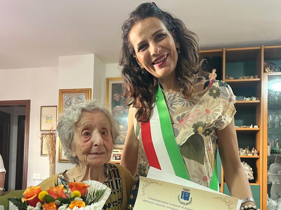 Festa per i 100 anni di nonna Concetta