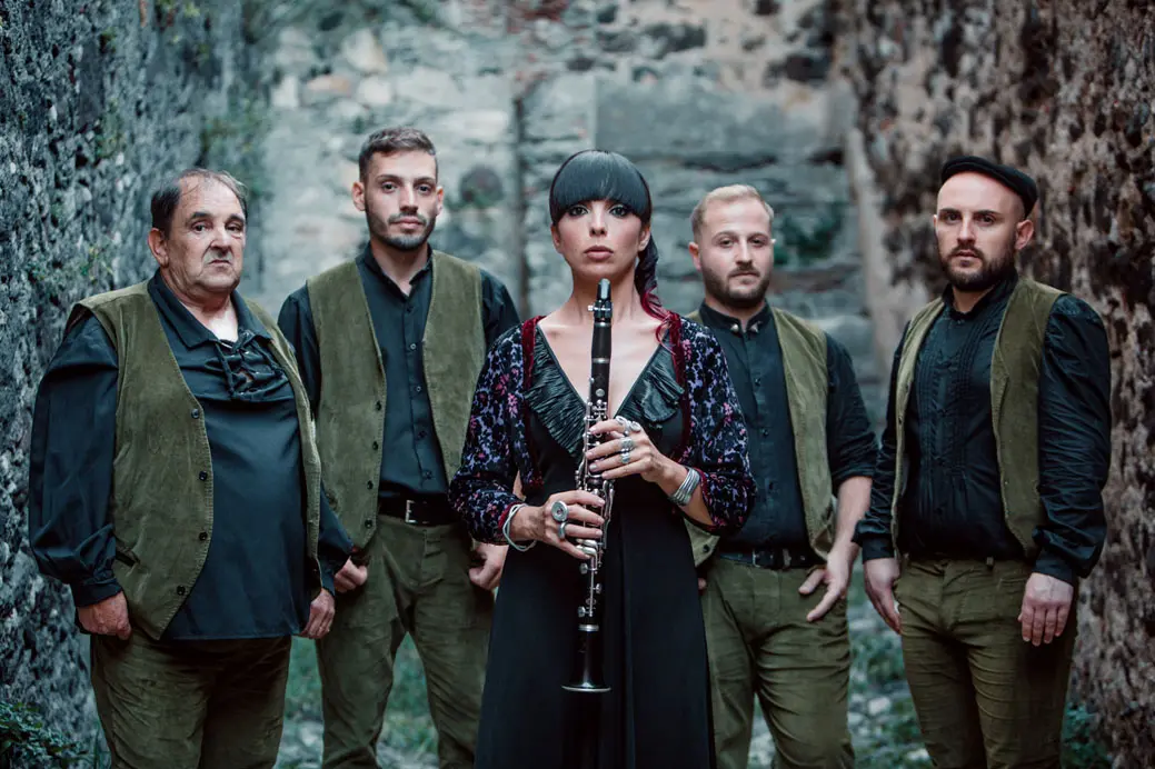 Zoe Pia & Tenore di Orosei Antoni Milia (foto concessa)