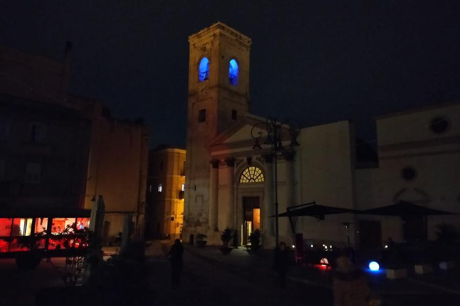 “A Cagliari il quartiere Villanova in balia delle tenebre”