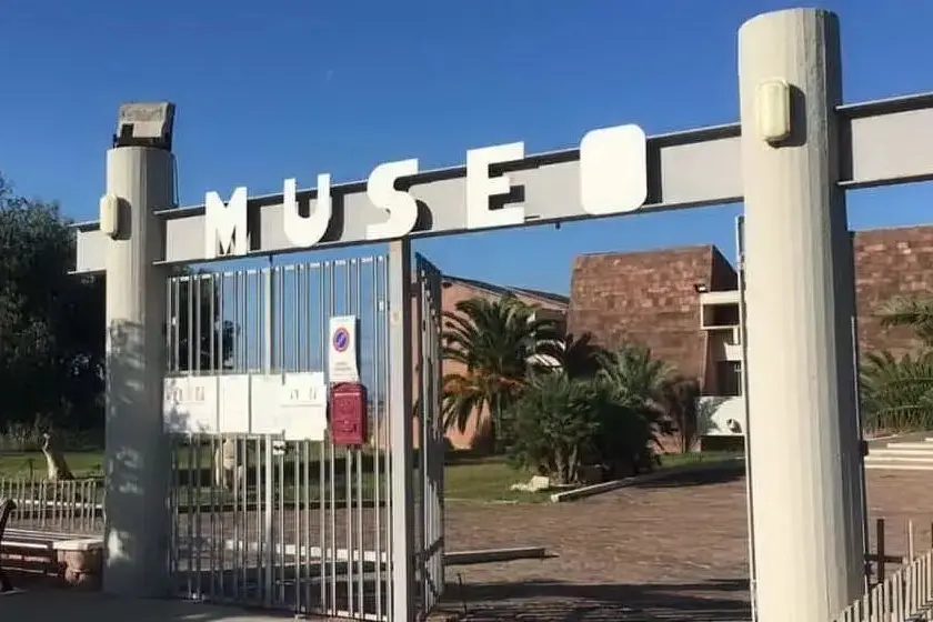 L'ingresso del museo di Cabras (foto Pinna)
