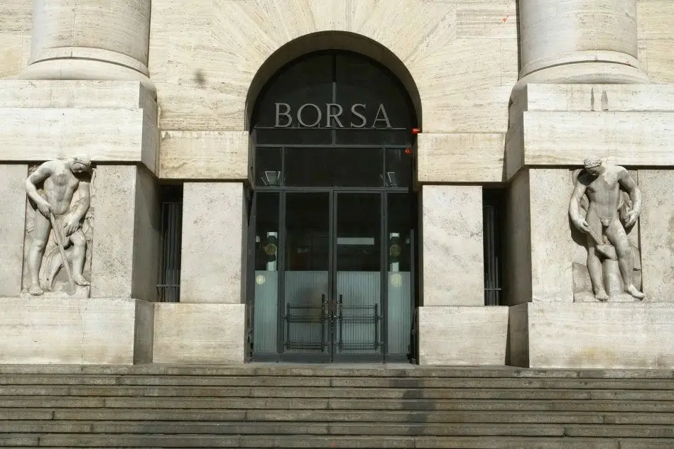 La Borsa di Milano (foto Ansa)