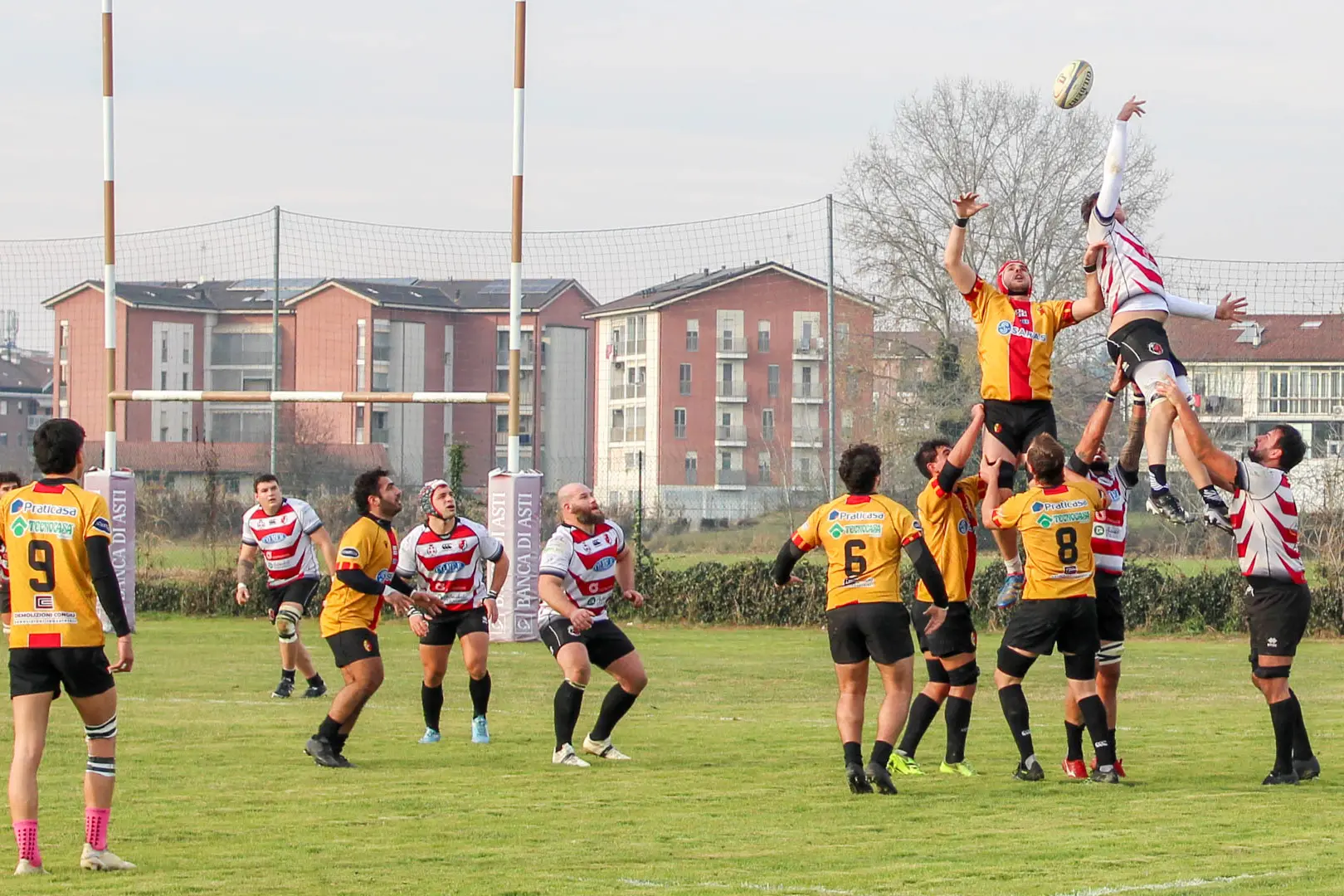 Capoterra e Monferrato nella gara d'andata (foto concessa)